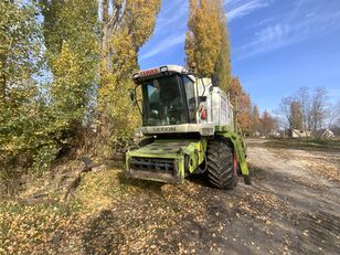 mietitrebbia per grano Claas Lexion 460