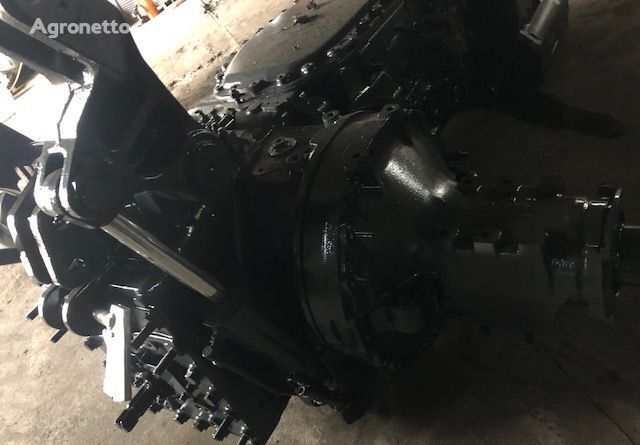 pompa idraulica per trattore gommato Massey Ferguson 8660