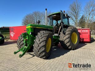 trattore gommato John Deere 3650